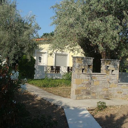 Alkiones Apartment Plati  Exterior photo