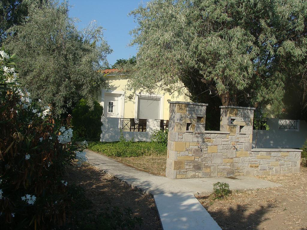 Alkiones Apartment Plati  Exterior photo